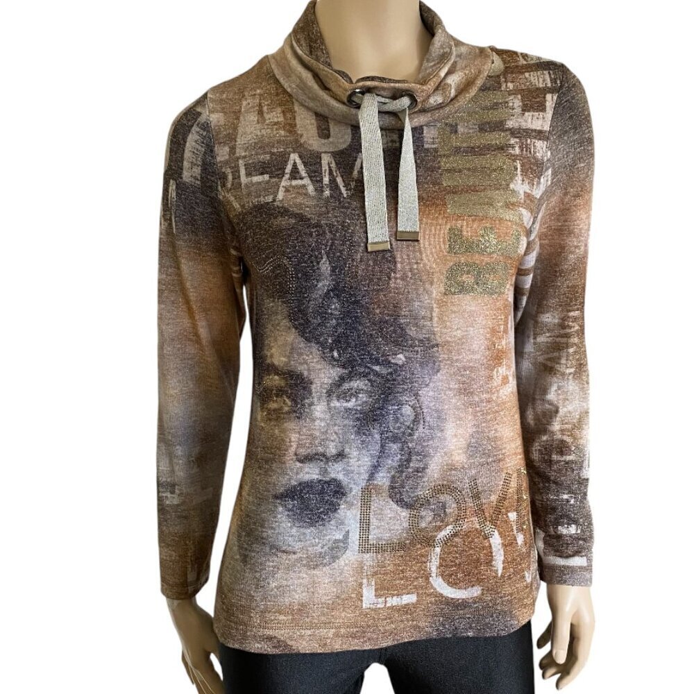 Dolcezza Fine Knit Sweater with Gold & Silver Shimmer S